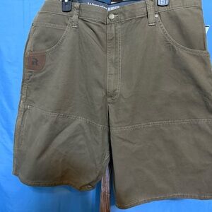 Wrangler Men's Olive Green Cargo Shorts